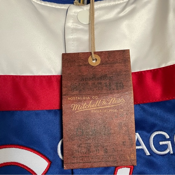 Mitchell & Ness Chicago Cubs Throwback Satin Bomber Jacket Size 2XL - Picture 5 of 6